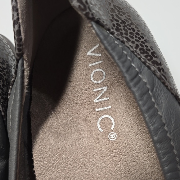 {Vionic} Women's Advantage Jacey Slip On Wedges Supportive Ladies Platform Wedge - Picture 9 of 11